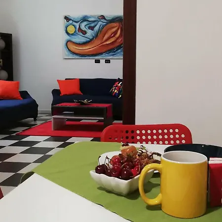 Mb Intera Casa Nápoly