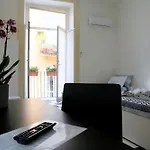 Mb Intera Casa Неаполь