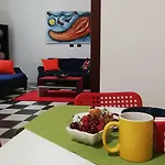 Mb Intera Casa Неаполь