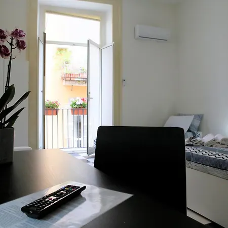 Mb Intera Casa Naples