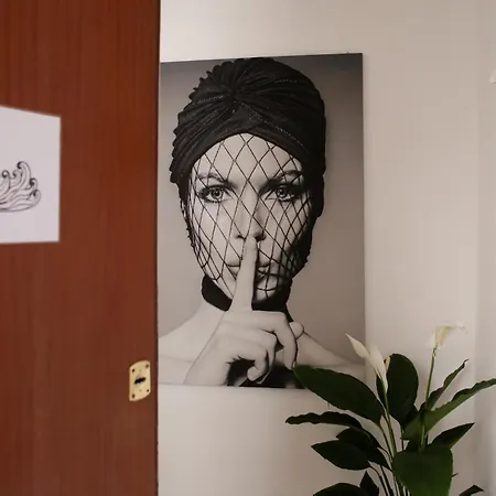 Mb Intera Casa