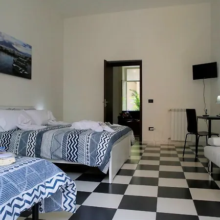 Mb Intera Casa Apartment Neapel
