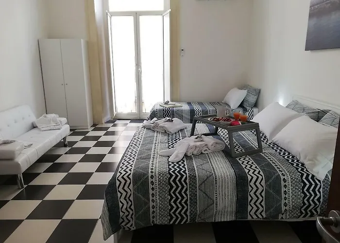 Mb Intera Casa 아파트 나폴리